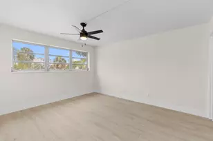 3201 NE 8th St, Pompano Beach, FL 33062 - Photo 17