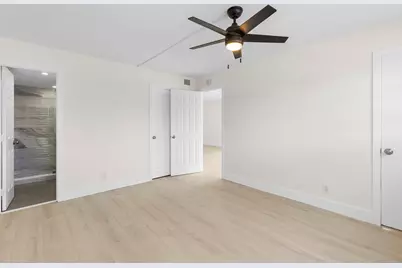 3201 NE 8th Street #206, Pompano Beach, FL 33062 - Photo 17