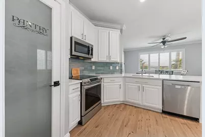 11534 SW Glengarry Court, Port Saint Lucie, FL 34987 - Photo 7