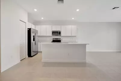 539 SE Rivergrass Street, Port Saint Lucie, FL 34984 - Photo 3