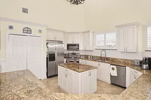 6008 NW Winfield Dr, Port Saint Lucie, FL 34986 - Photo 9