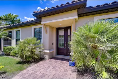 8433 Alberata Vista Drive, Tampa, FL 33647 - Photo 11