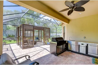8433 Alberata Vista Drive, Tampa, FL 33647 - Photo 31