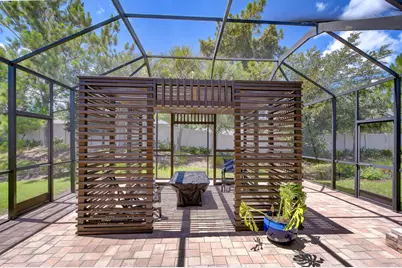 8433 Alberata Vista Drive, Tampa, FL 33647 - Photo 23