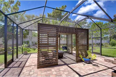 8433 Alberata Vista Drive, Tampa, FL 33647 - Photo 21