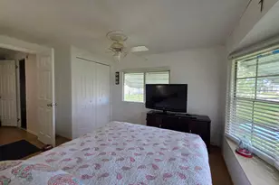37 Los Lagos Rd, Port Saint Lucie, FL 34952 - Photo 9
