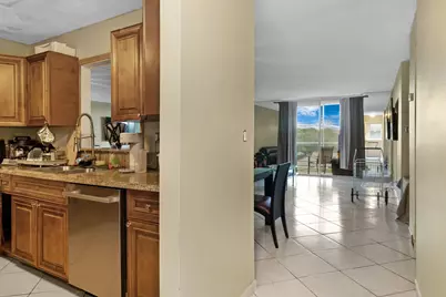 408 NW 68th Avenue #405, Plantation, FL 33317 - Photo 7