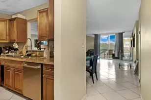 408 NW 68th Ave, Plantation, FL 33317 - Photo 7