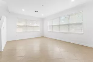 725 SW 4th Ave, Fort Lauderdale, FL 33315 - Photo 11