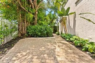 725 SW 4th Ave, Fort Lauderdale, FL 33315 - Photo 33