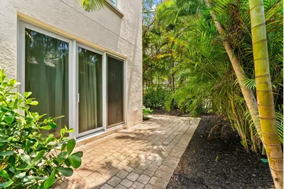 725 SW 4th Avenue, Fort Lauderdale, FL 33315 - Photo 31