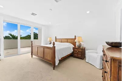 725 SW 4th Avenue, Fort Lauderdale, FL 33315 - Photo 17