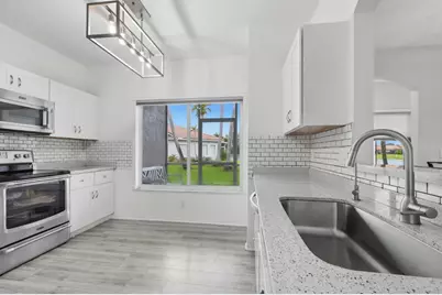 1080 SW 42nd Avenue, Deerfield Beach, FL 33442 - Photo 11