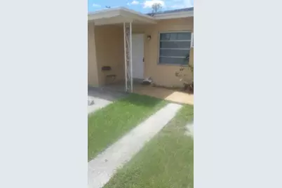 5918 N Wiley Street N #A-b, Hollywood, FL 33023 - Photo 1
