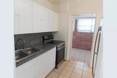 435 NW 30th Avenue, Fort Lauderdale, FL 33311 - Photo 7
