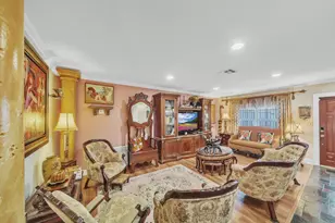 1900 SW 87th Ave, North Lauderdale, FL 33068 - Photo 7