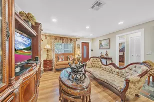 1900 SW 87th Ave, North Lauderdale, FL 33068 - Photo 9