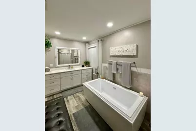 528 Date Palm Drive, Lake Park, FL 33403 - Photo 43