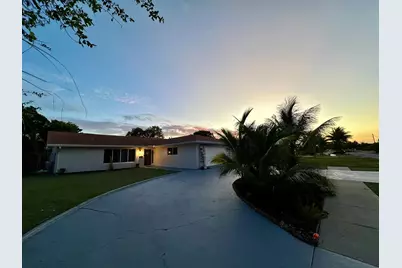 528 Date Palm Drive, Lake Park, FL 33403 - Photo 7