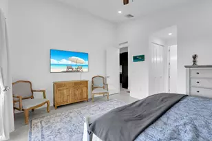 239 W Seaview Dr, Duck Key, FL 33050 - Photo 13