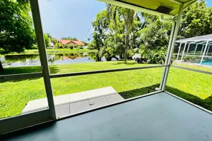 2485 Stonegate Dr, Wellington, FL 33414 - Photo 9