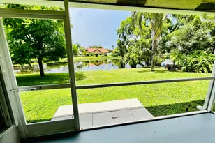 2485 Stonegate Dr, Wellington, FL 33414 - Photo 13