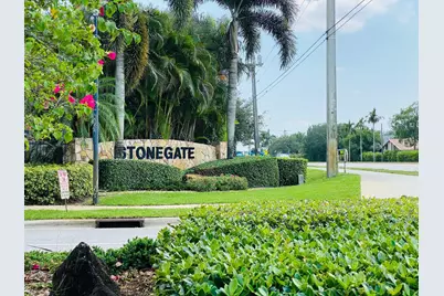 2485 Stonegate Drive, Wellington, FL 33414 - Photo 15