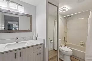 1176 SW 118th Terrace, Davie, FL 33325 - Photo 17