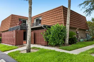 1176 SW 118th Terrace, Davie, FL 33325 - Photo 1