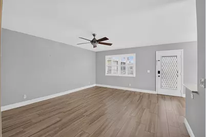 374 Capri H, Delray Beach, FL 33484 - Photo 7