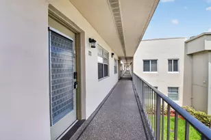 374 Capri H, Delray Beach, FL 33484 - Photo 29