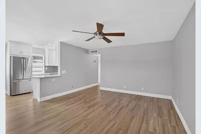 374 Capri H, Delray Beach, FL 33484 - Photo 9