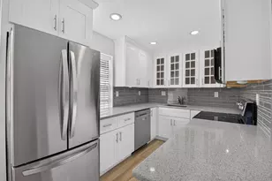 374 Capri H, Delray Beach, FL 33484 - Photo 3