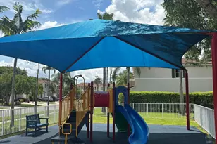 254 Riverwalk Cir, Sunrise, FL 33326 - Photo 19