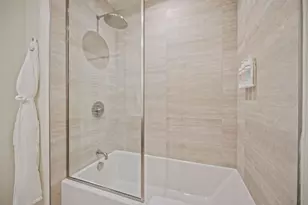 1611 SW 2nd Ave, Miami, FL 33129 - Photo 11