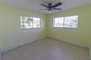 116 NW 8th St, Boca Raton, FL 33432 - Photo 9