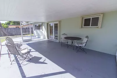 116 NW 8th Street, Boca Raton, FL 33432 - Photo 11