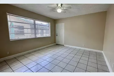 717 SE 16th Street #5, Fort Lauderdale, FL 33316 - Photo 3