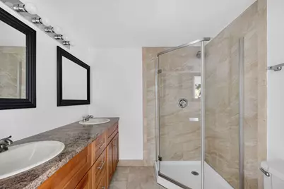 851 Blue Ridge Circle, West Palm Beach, FL 33409 - Photo 11