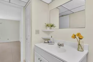 470 NW 20th St, Boca Raton, FL 33431 - Photo 17