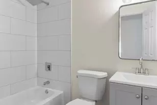 865 SE 12th St, Hialeah, FL 33010 - Photo 21