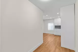 865 SE 12th St, Hialeah, FL 33010 - Photo 15