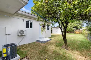 865 SE 12th St, Hialeah, FL 33010 - Photo 47