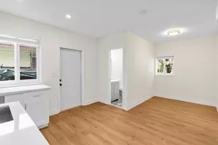865 SE 12th St, Hialeah, FL 33010 - Photo 13