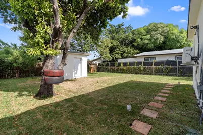 865 SE 12th Street #A, Hialeah, FL 33010 - Photo 37