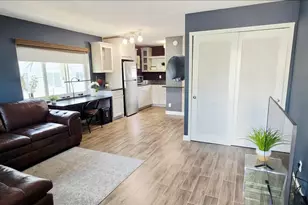 4228 N Ocean Dr, Lauderdale by the Sea, FL 33308 - Photo 3