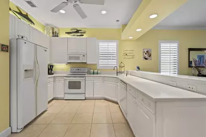 3320 Caracal Drive, Fort Pierce, FL 34949 - Photo 11
