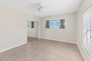 2127 SE Wild Meadow Cir, Port Saint Lucie, FL 34952 - Photo 13