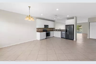 2127 SE Wild Meadow Circle, Port Saint Lucie, FL 34952 - Photo 19