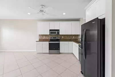 2127 SE Wild Meadow Circle, Port Saint Lucie, FL 34952 - Photo 17